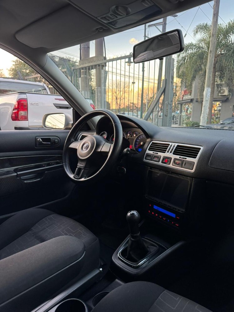 Volkswagen Bora Highline — foto 11